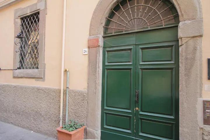 Accogliente Mansarda Nel Cuore Dell Antica Livorno 아파트 외부 사진